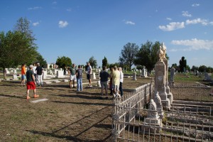 Marfa graveyard